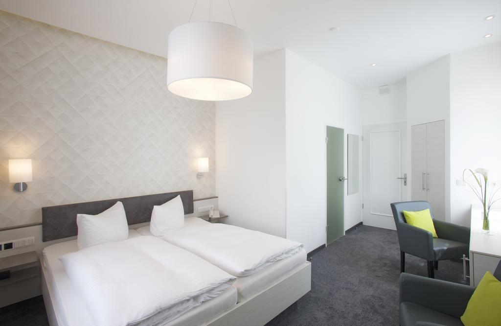 Ebner - Boutique-Hotel & Konditorei Lindau  Habitación foto