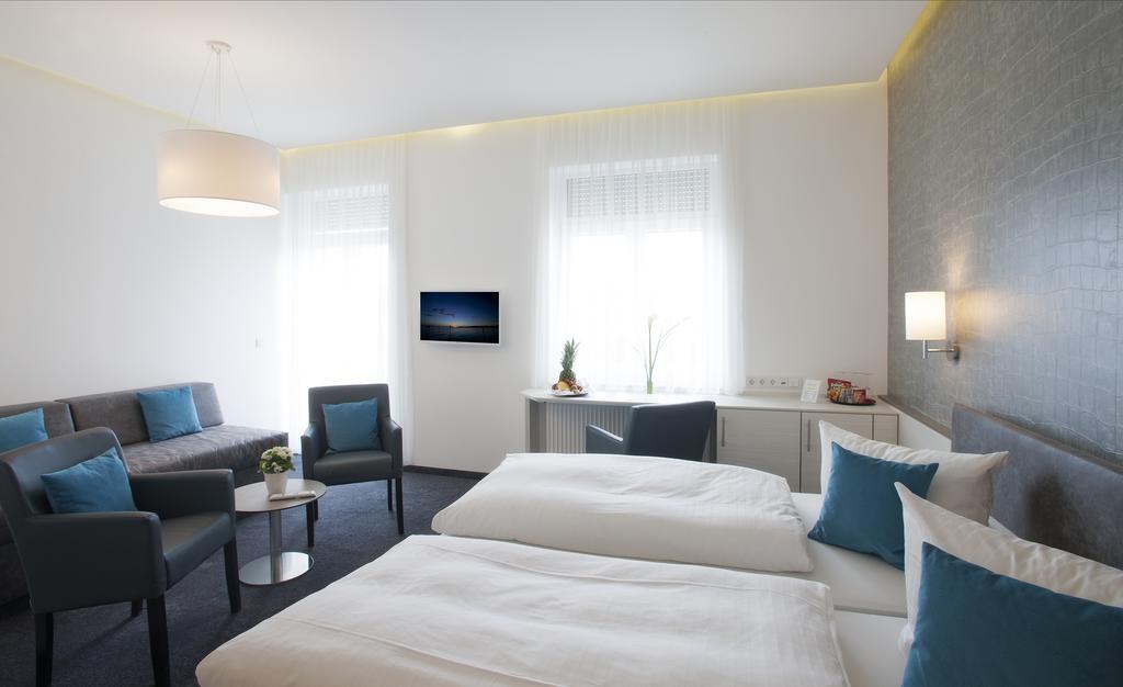 Ebner - Boutique-Hotel & Konditorei Lindau  Habitación foto