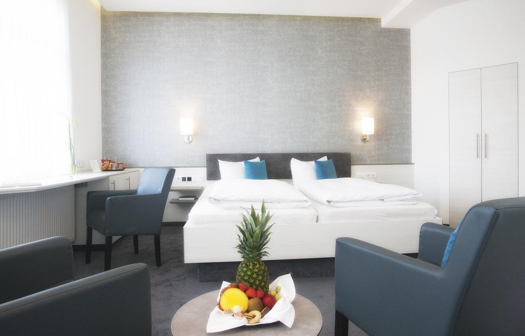 Ebner - Boutique-Hotel & Konditorei Lindau  Habitación foto